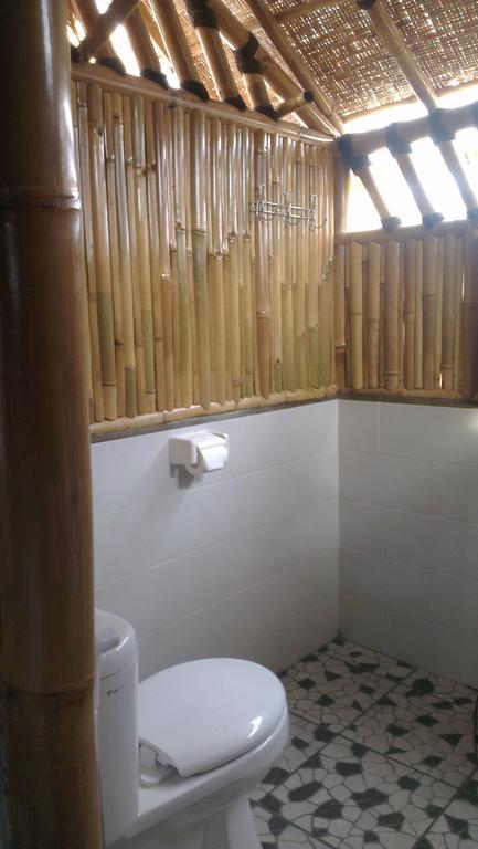 Tua Tua Keladi Bungalows Гили Еър Екстериор снимка